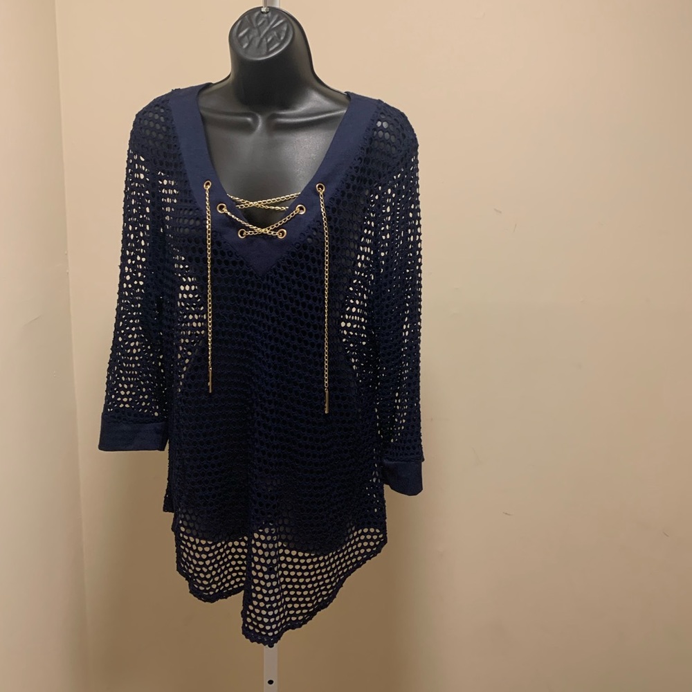 Fishnet navy blue quarter length sleeve blouse - Picture 3 of 4